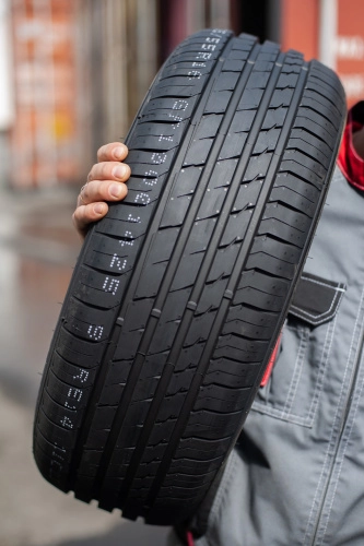 фото протектора и шины Atrezzo Elite Шина Sailun Atrezzo Elite 205/55 R15 88V